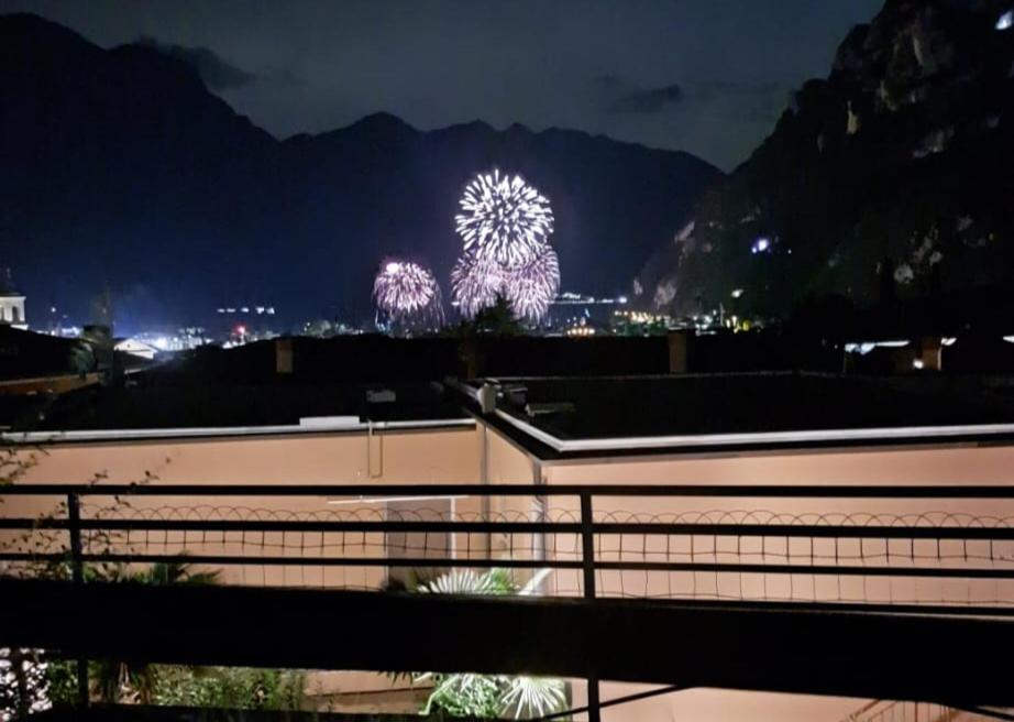 Appartamento Peace&Lake Riva del Garda Exterior photo